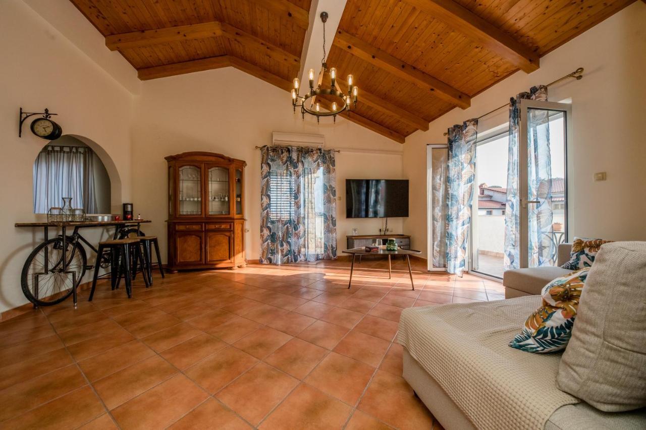 Nikolina Rab Apartments Rab Town Kültér fotó